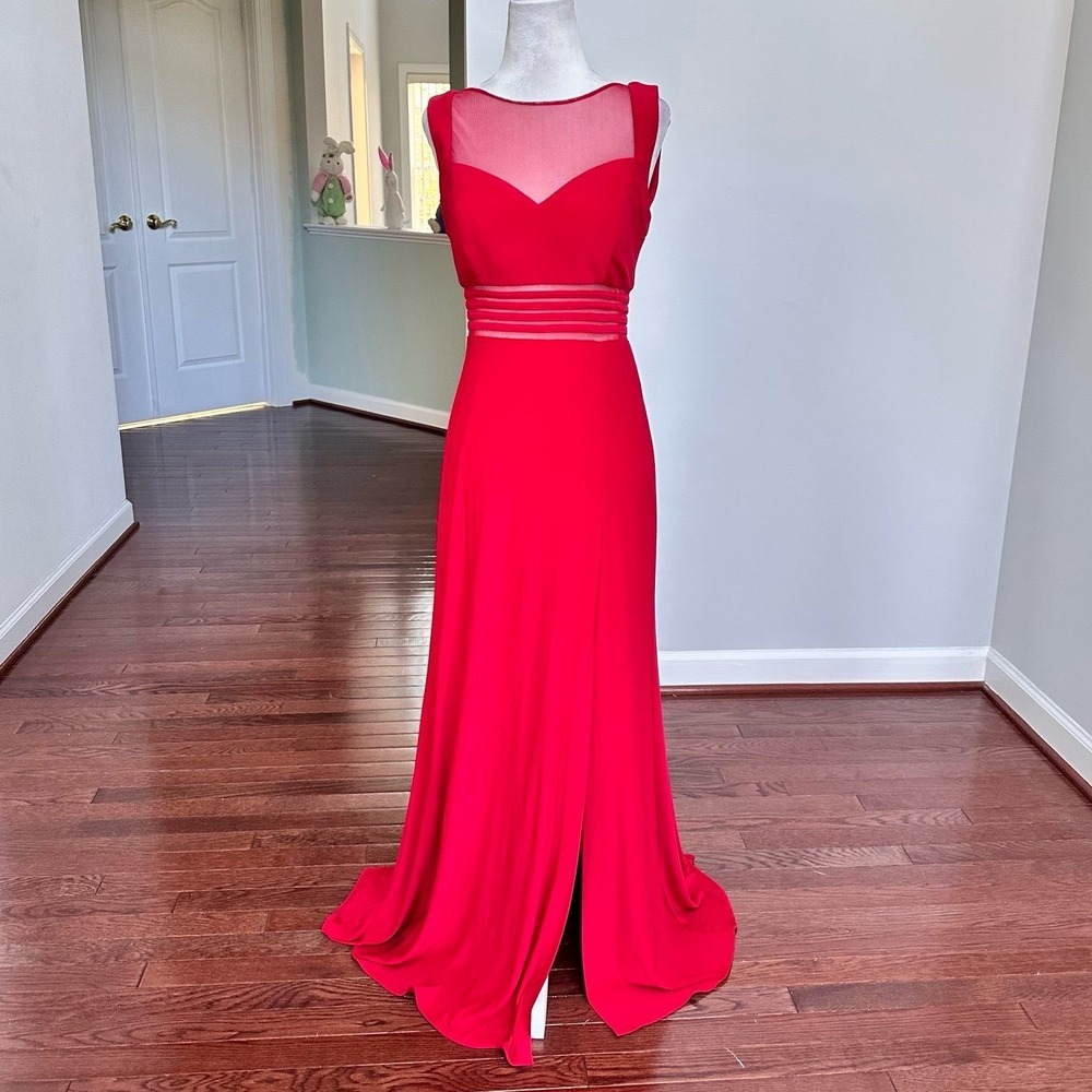 Nightway Vibrant‎ Red Sheer Cutout Sexy High Neck Sweetheart Gown Dress Size 4